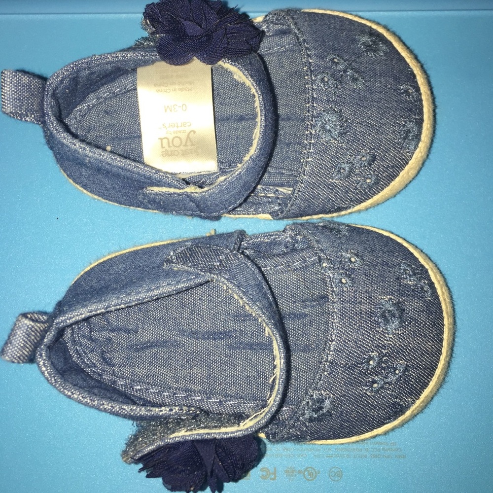 Baby shoes - Picture 2 of 3